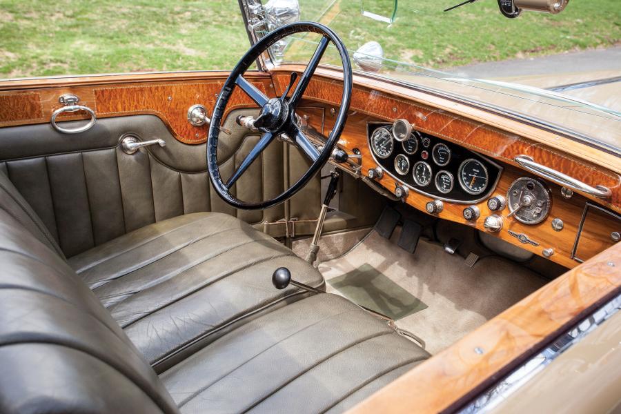 Интерьер Minerva AL Three-Position Cabriolet by Vanden Plas 1930 года  (фото 8 из 12)